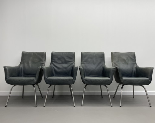 4 sedie da capo etichetta