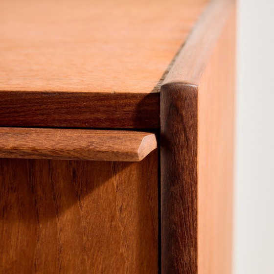 Image 1 of MK11149 Cassettiera in teak restaurata