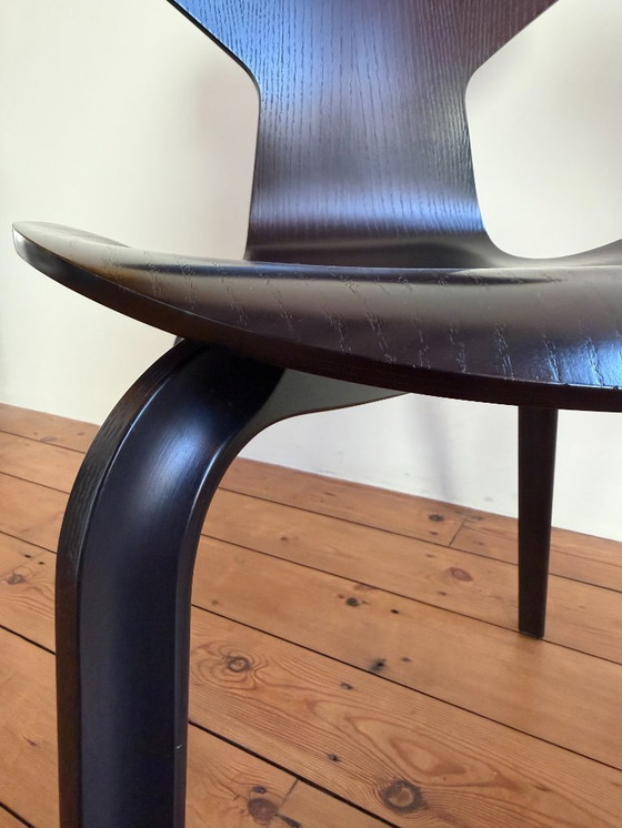 Image 1 of Arne Jacobsen per Fritz Hansen | Grand Prix Wood | set di 2 sedie