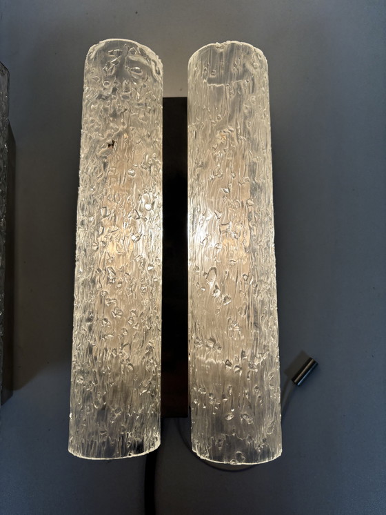 Image 1 of Juego de dos lámparas de pared con cristal de metal cromado, Doria Leuchten. Holanda, jaren 70