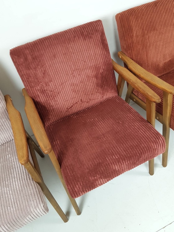 Image 1 of Set van 4 vintage fauteuils roze tinten nieuw gestoffeerd