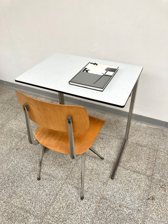 Image 1 of Friso Kramer 'Result' school desk + 'Result' chair