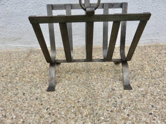 Image 1 of Porte revue en acier brut et cuir dans le style de Jacques Adnet, France, années 30 40