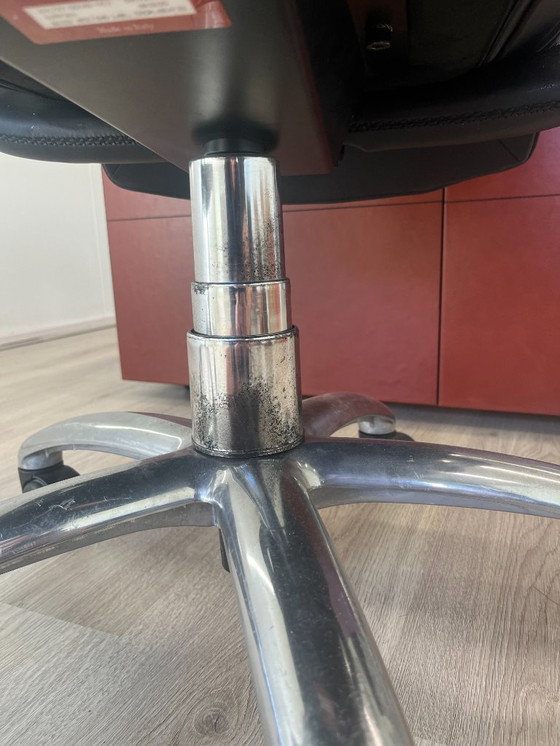 Image 1 of 2x Poltrona Frau „Brief Meeting“ Design-Bürostühle – Emilio Ambasz – Italienisches Design