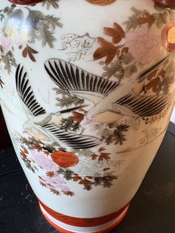 Stunning Japanese Hand-Painted Kutanivase – Porcelain (photo 7 of 10)