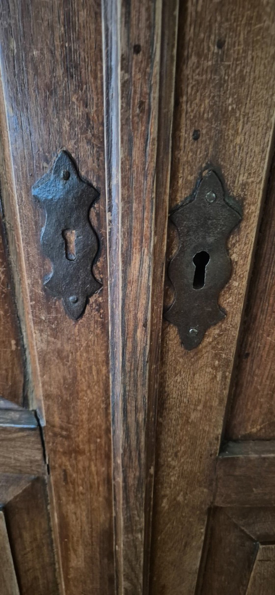 Image 1 of Meuble en chêne massif de caractère – intemporel et authentique