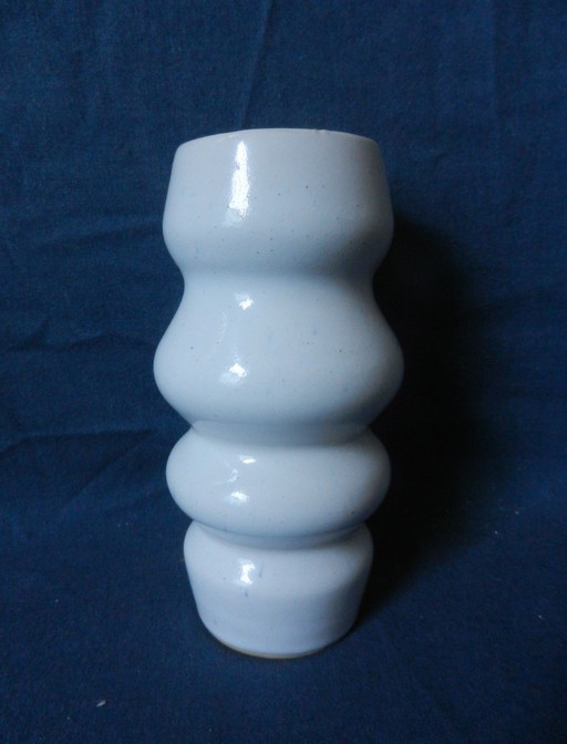 Jarrón con bombillas vidriadas en blanco Jan Van Der Vaart 1960/66 H. 13,3 – beeldhouwkunst, Ceramic (photo 2 of 10)