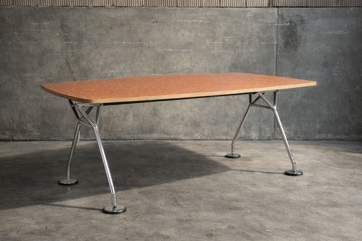 Table design Tecno Nomos – design Norman Foster