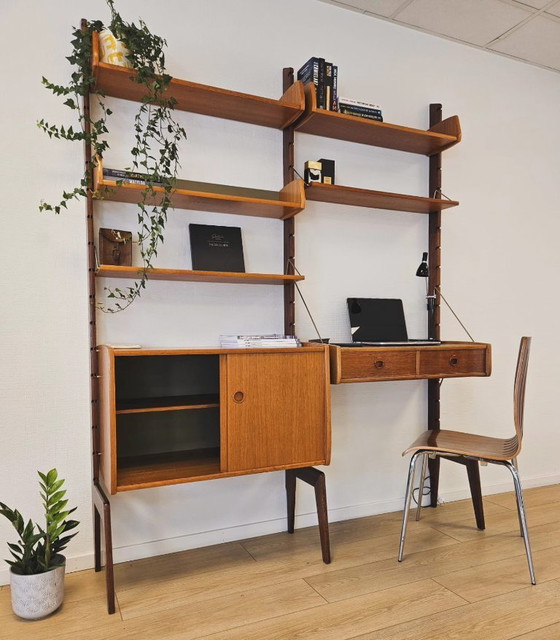 Image 1 of Ergo De Luxe Texmon Modular Set – Two Modules with Desk (Teak Wood)