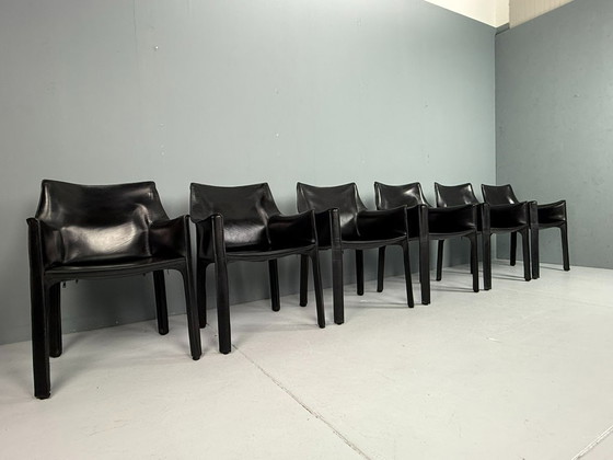 Image 1 of Set di sei sedie da pranzo Mario Bellini CAB 413, in pelle nera, 1977