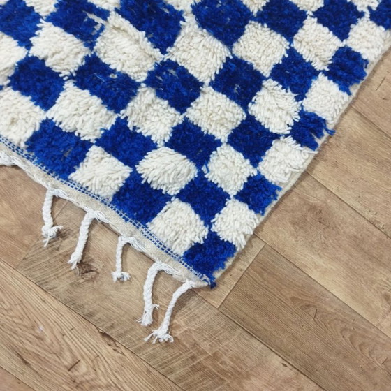 Image 1 of Authentic Moroccan Berber Wool Rug 250 x 147 cm / Authentiek Marokkaans Berbertapijt 250 x 147 cm
