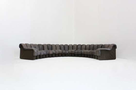 Image 1 of Canapé vintage DS-600 Non Stop Snake de De Sede en cuir marron