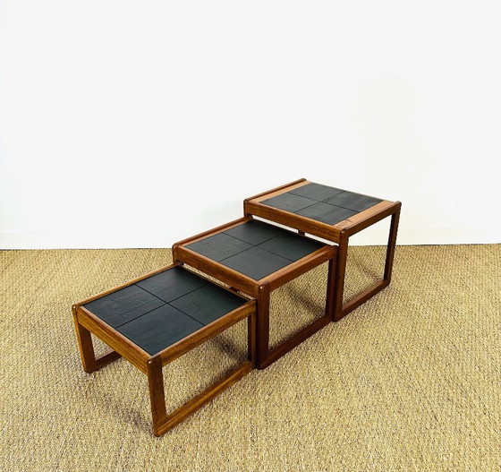 Image 1 of Skandinavische Satztische aus Teakholz und schwarzer Keramik, 1960