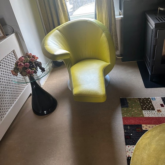 Image 1 of leo lux parabolica