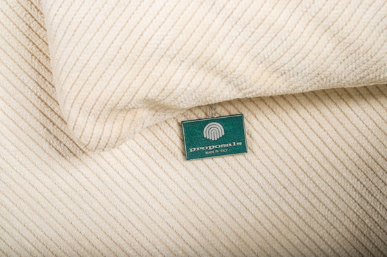 Image 1 of  Chaises et ottomans P60 par Vittorio Introini pour Saporiti, 1960, ensemble de 4