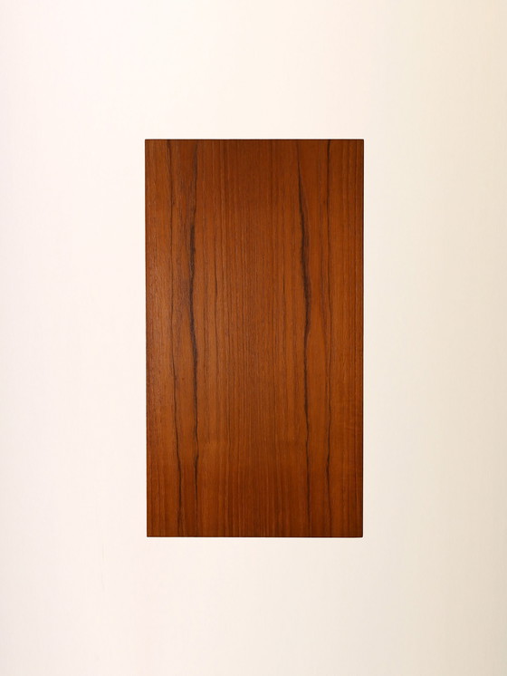 Image 1 of Scandinavisch nachtkastje van hout en metaal