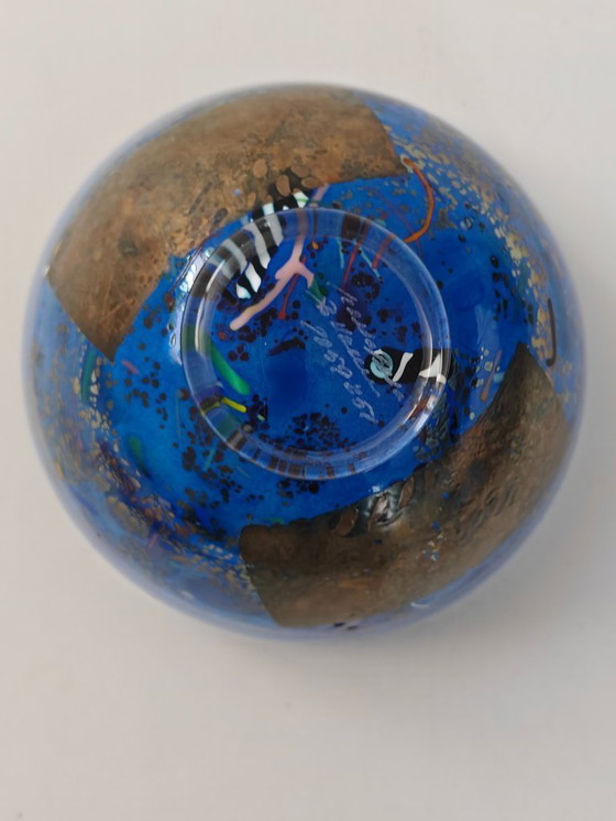 Image 1 of Bol satellite Kosta Boda bleu Bertil Vallien