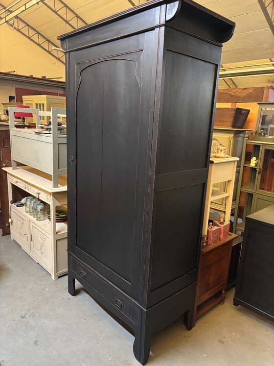 Armadio Brocante a un'anta / Credenza con vetrina / Armadio, Credenze con vetrina, Legno, Nero (foto 7 di 9)