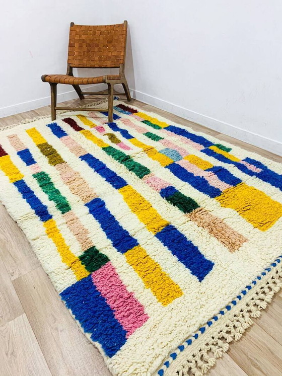 Handcrafted Moroccan rug decorated 200cm x 300cm – Rugs & carpets, Wool (photo 2 of 9)