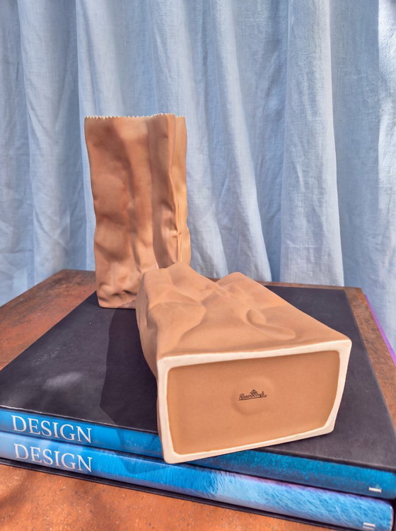 Rosenthal: Set of 2 "Paper Bag" Vases (Tapio Wirkkala) – Porcelain (photo 3 of 12)
