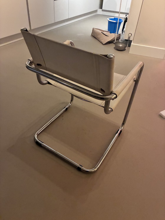 Image 1 of 4 sedie in stile Marcel Breuer - cuoio bianco