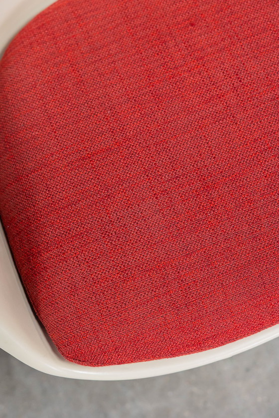 Image 1 of Tulip Fauteuil, 4x