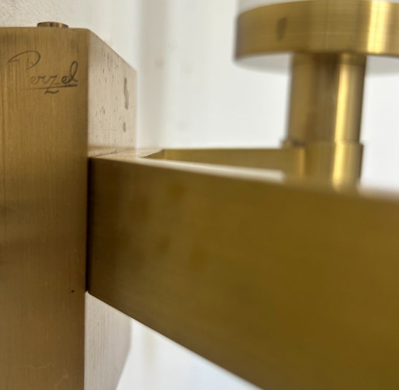 Image 1 of Vintage dubbele wandlamp, messing en mat glas, van Perzel, Frankrijk 1950.