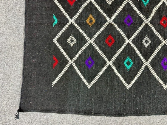 Image 1 of Zwart platgeweven vloerkleed 2m x 1m