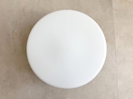 1x Vintage Ronde Wit Glazen + Bakeliet Plafonniere / Plafondlamp – Plafondlampen, Glass, Plastic (photo 4 of 7)