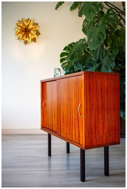 Buffet bas moderniste 1960