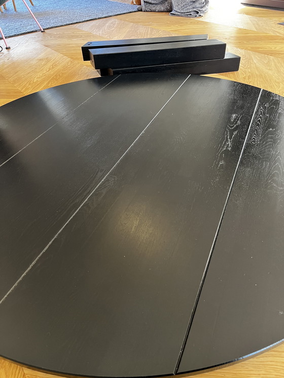 Image 1 of Mesa de comedor redonda negra | 150 cm