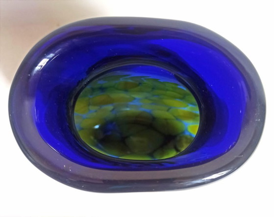 Cobalt Blue Vase with Makora Yellow Inclusion, Height 33 cm – Glass (photo 12 of 13)