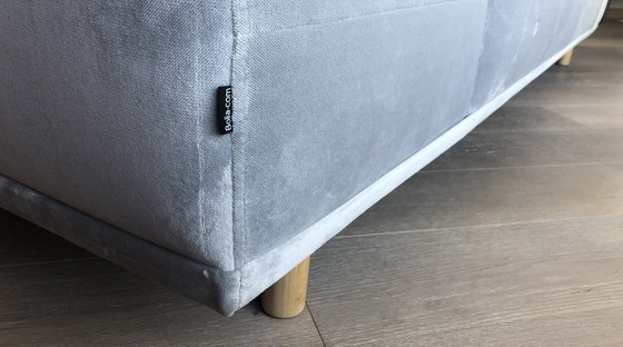 Image 1 of Bolia - grijze design 2½-zitsbank Hannah met 1 armleun en open eind rechts