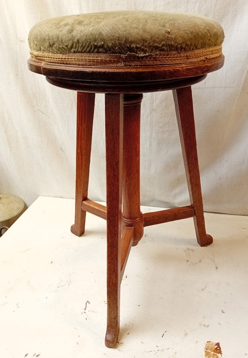 Piano Stool Amsterdam School – krukjes, Cast Iron, Textile (photo 2 of 5)