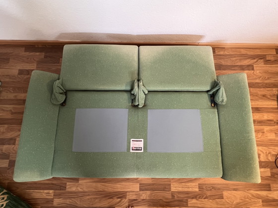 Sofá original de diseño de Giorgio Soressi (años 90) – Estilo posmoderno / Kilim – Herma, Sofás de 2 plazas (photo 6 of 12)