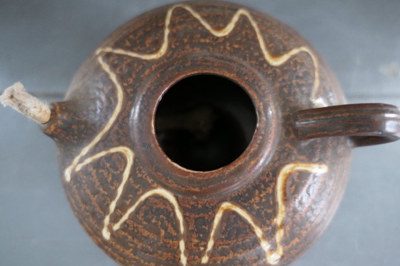 Image 1 of Vintage ceramic oil lamp with lid