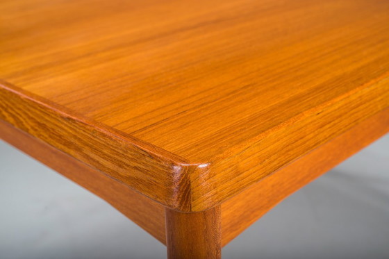 Image 1 of Table de salle à manger extensible en teck par Henning Kjaernulf pour Vejle Stole & Møbelfabrik