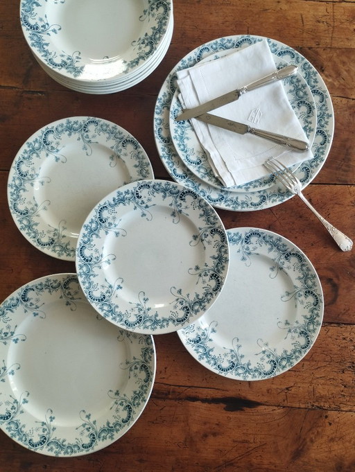 Saint-Amand & Hamage "Byzantine" ironstone dinner service