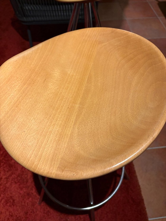 Image 1 of Knoll Amat 3 Jamaica barkruk van Pepe Cortes 2x