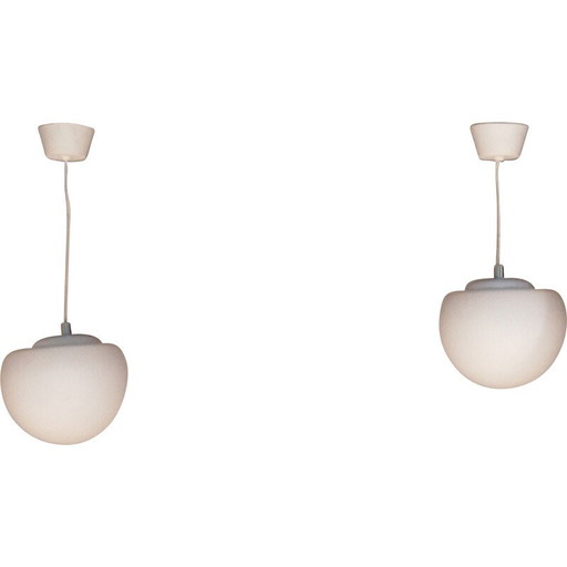 Paar vintage ''demi sphère'' opaline hanglampen, 1960