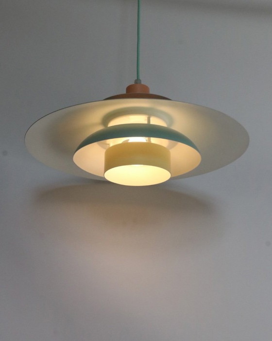 Image 1 of Lampada a sospensione danese vintage in colori pastello, stile retrò metà secolo
