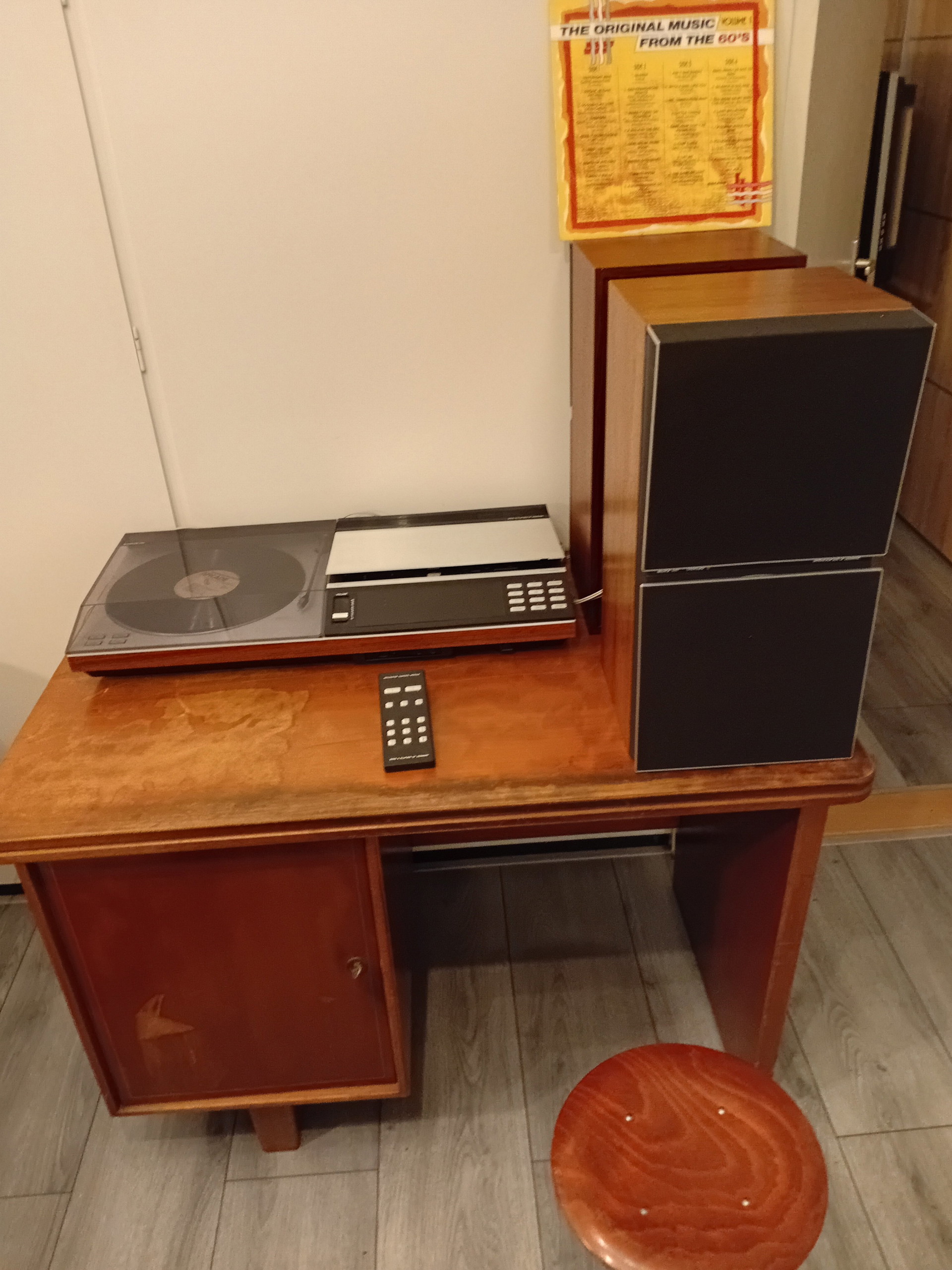 Bang&Olufsen Beocenter 7002 | €999 | Whoppah