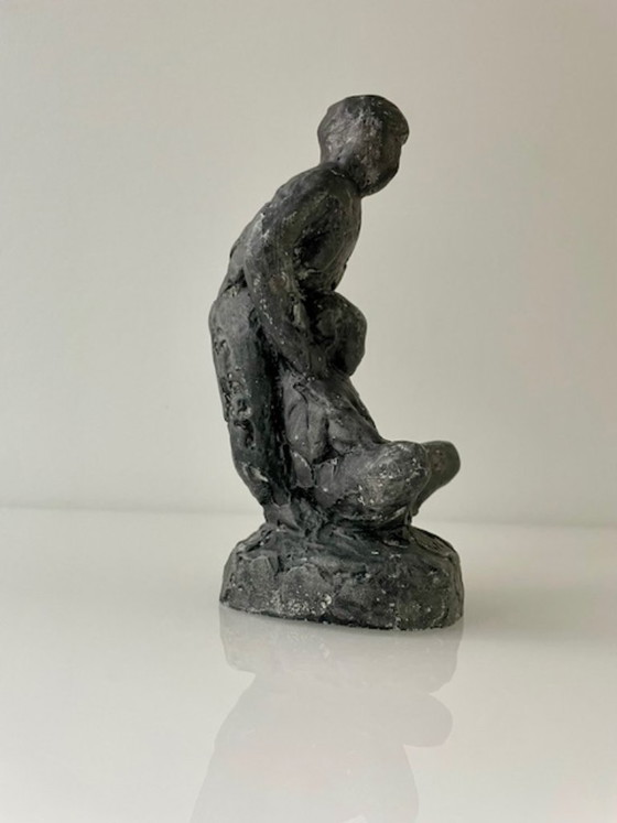 Escultura de Tony van de Vorst ‘Kinderen’ – 1989 – Stone (photo 14 of 15)