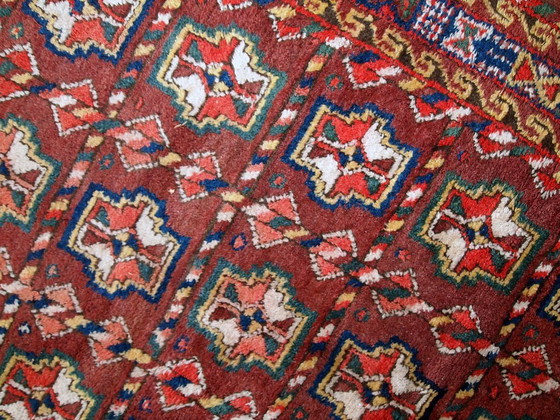 Image 1 of Handgemaakt antiek Perzisch-Koerdisch tapijt 3,9' x 7,5' (119 cm x 230 cm) jaren 1920 - 1C499