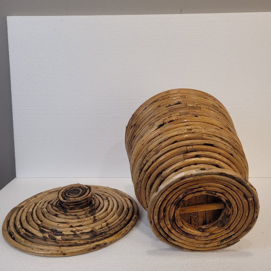 Image 1 of Cestino vintage in rattan con coperchio, XX secolo - Francia