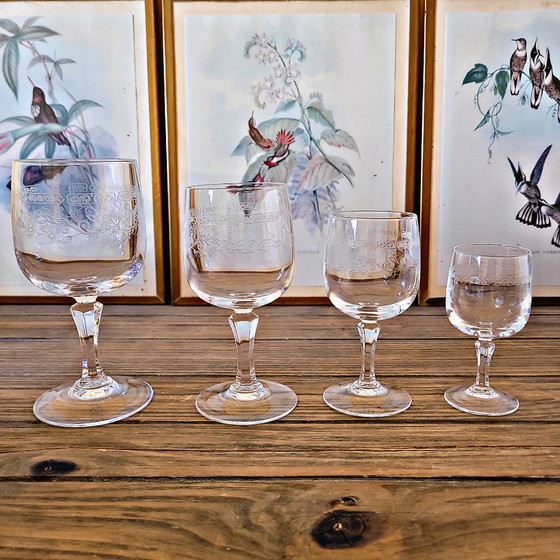 Image 1 of 6 Cristal d'Arques Matignon gegraveerde kristallen likeurglazen