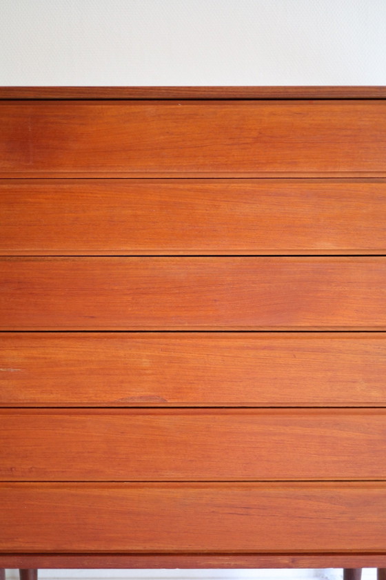 Vintage Scandinavian chest of drawers, Swedish 50s/60s, Wood, Brown (photo 4 of 6)