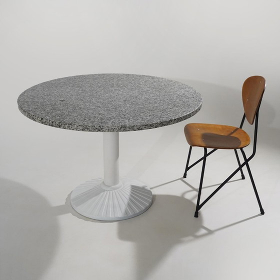 "Vienna" tafel met granieten blad van Peter Noever voor Zanotta, jaren 70 – Eettafels, Marble, Metal (photo 13 of 13)