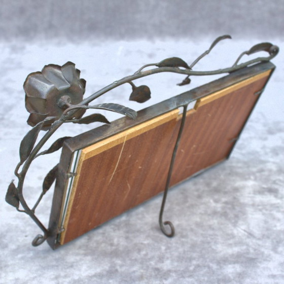 Image 1 of Marco de fotos art déco antiguo en hierro forjado