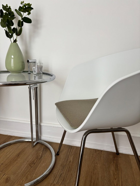 2 Chairs, Hay About a chair. AAC26, white, like new – Dining chairs, Plastic (photo 2 of 5)